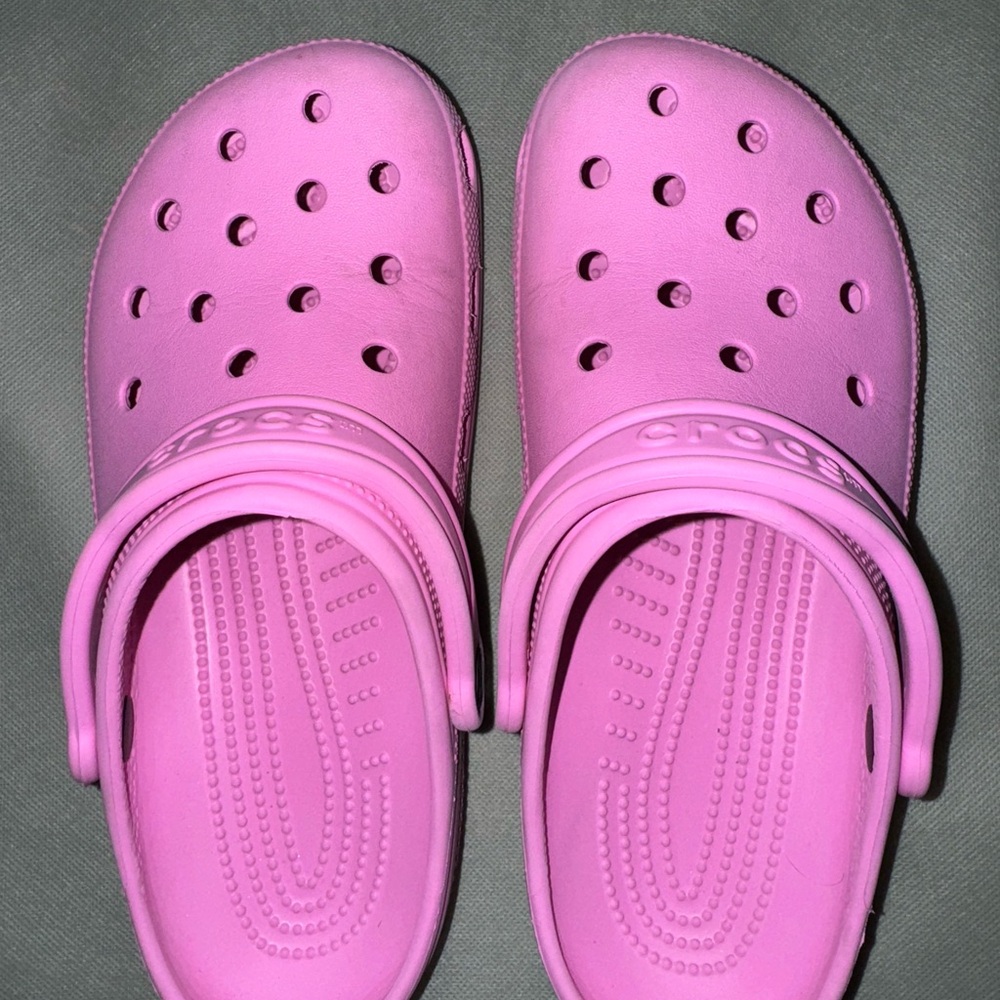 CROCS Women - Vibrant Pink